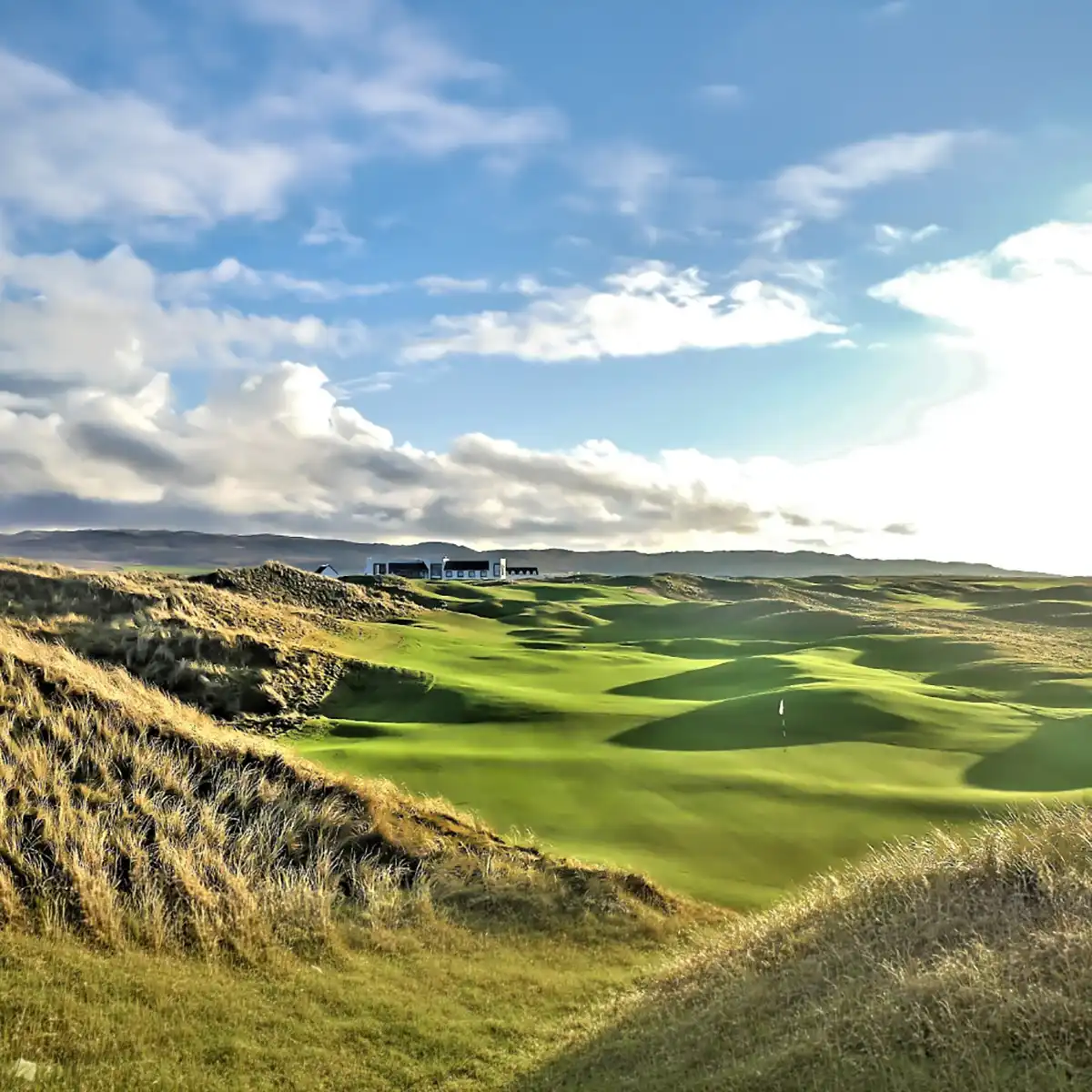 Play Golf at The Machrie